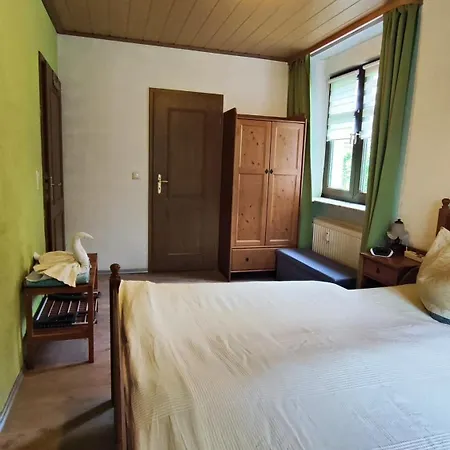 Ansimali * Gruenhain-Beierfeld